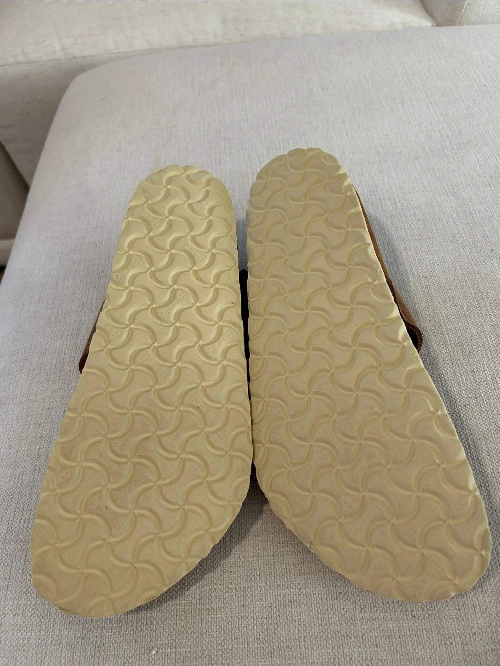 Birkenstock Women's Gizeh Big Buckle Sandals Cognac Oiled Leather, Size 10, NWOT